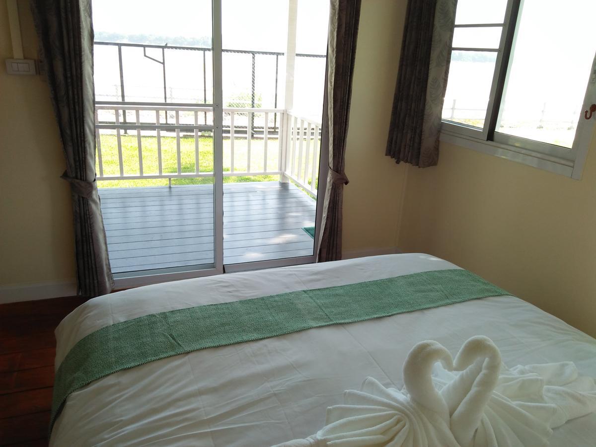 Bo Tree Cottage On The River Mukdahan Exterior photo