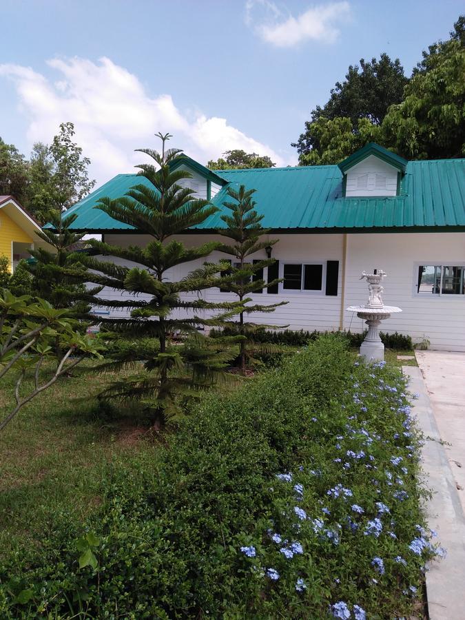 Bo Tree Cottage On The River Mukdahan Exterior photo